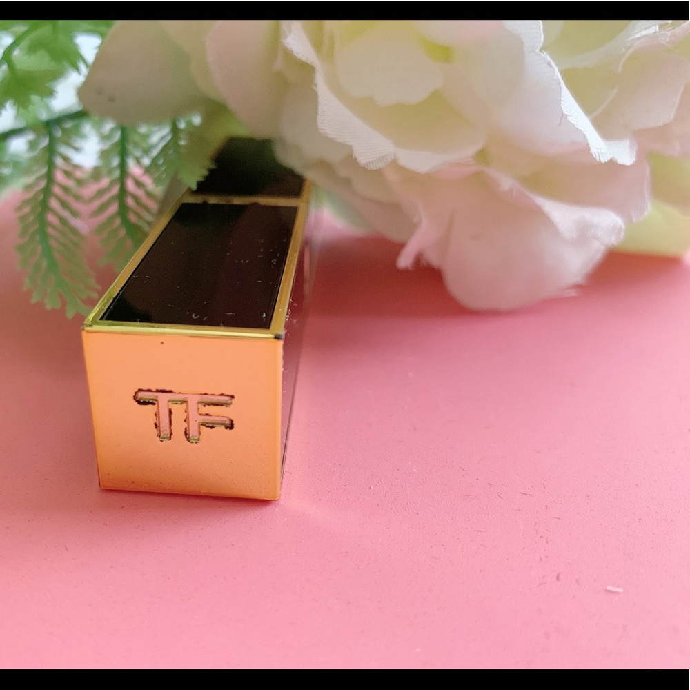 Tom Ford Lip Color Shine 07 Nubile 3.5g/.12oz